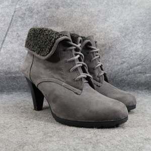 White Mt Shoes Womens 9 Bootie Fashion Lace Up Heel Ankle Boots Faux Fur Classic
